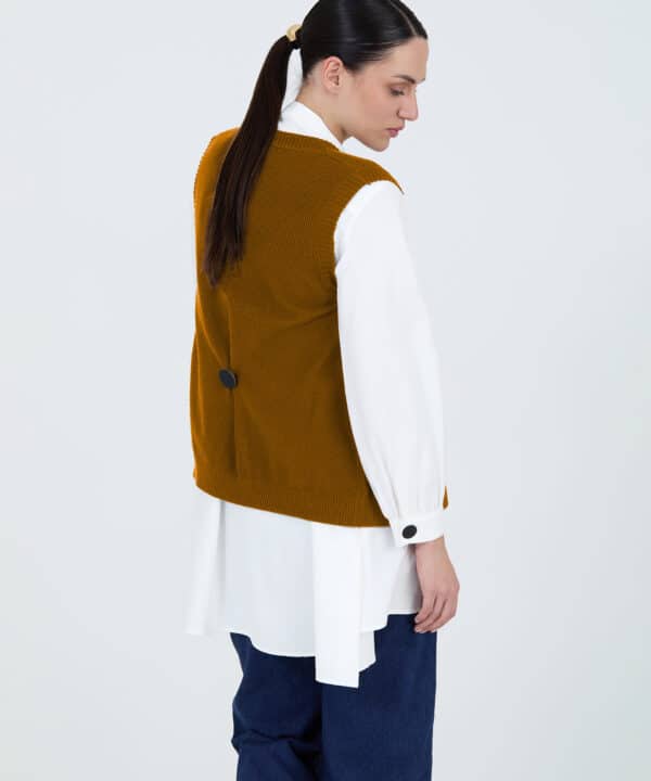 Skatie chaleco punto corto camel skatie S59K06GDN 04 e1758807808133