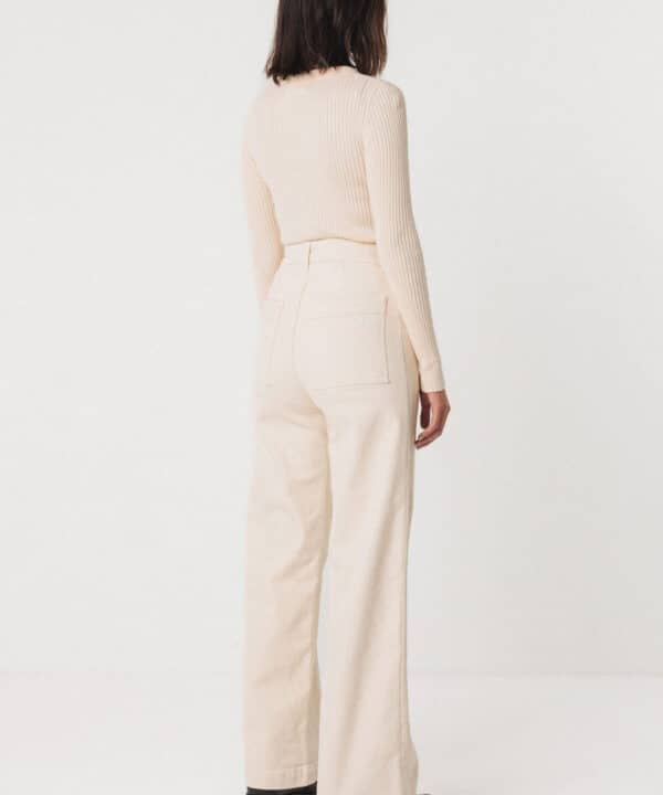 Pantalon recto ainhize SKFK denim blanco roto crema wtr00562 11 3 scaled e1760341014890