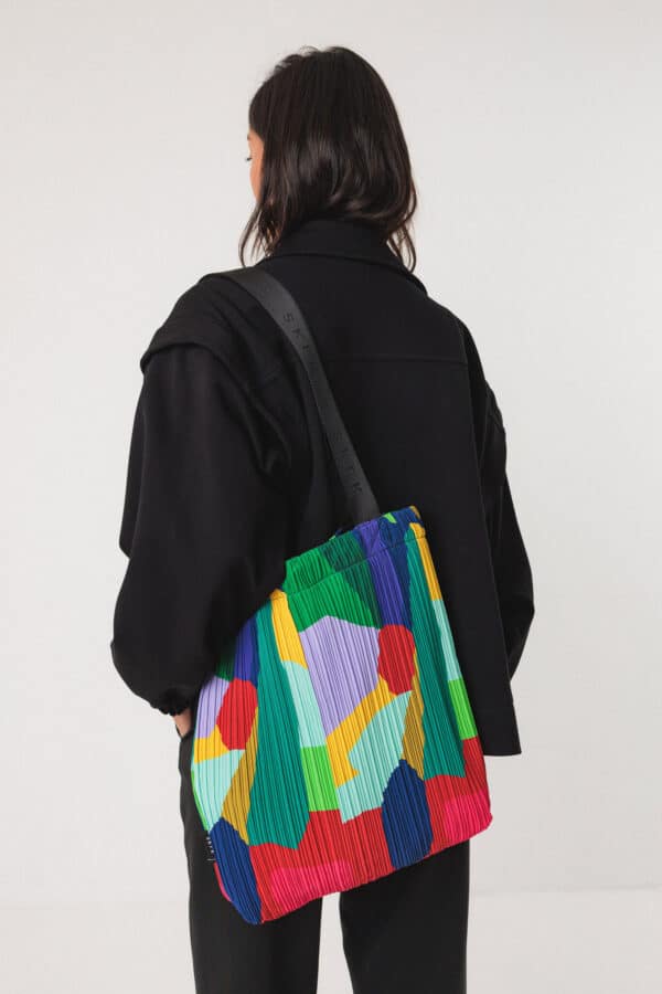 bolso haundi SKFK tote bag multicolor scaled e1760289595576 Bolsa SKFK Haundi