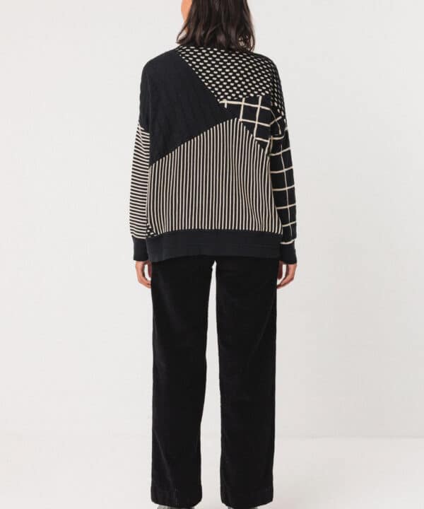 sueter ismene gots jersey SKFK negro crudo scaled e1760300642625