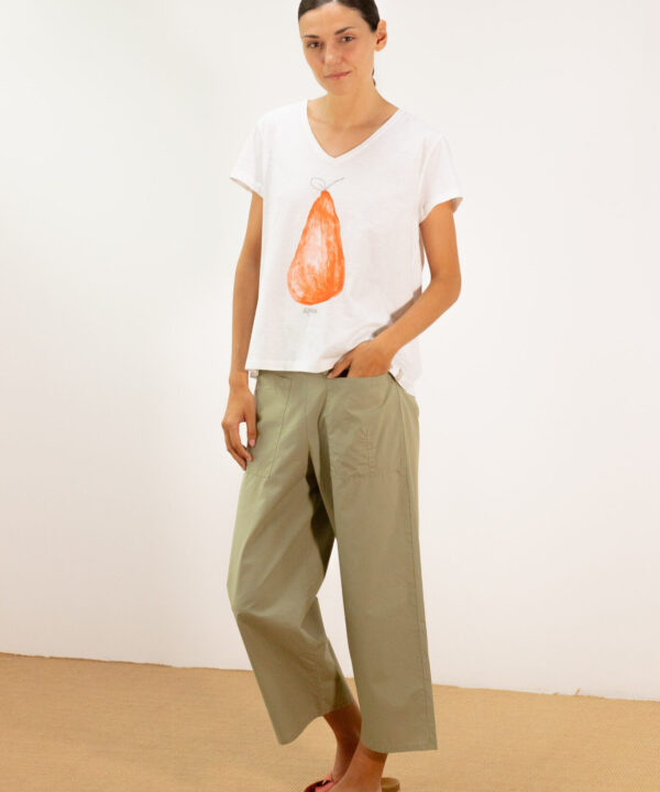 PAN Camiseta cruda pera blanca pico manga corta algodon organico PAN producto basico Spring26 136 scaled e1771158892245