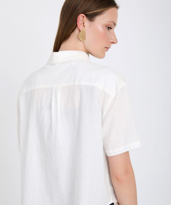 Skatie camisa tapeta ondulada Skatie S05B133WHT 05 e1770581503291