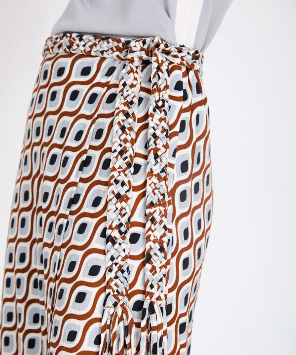 Skatie falda estampado retro skatie S201F04RVR 05 e1770579942803