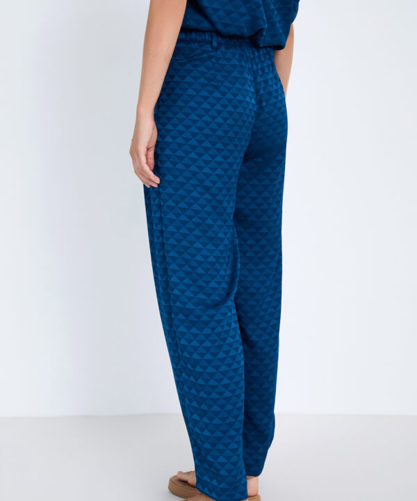 Skatie pantalon jacquard geometrico Skatie S05P159NVY 04 e1770574574461