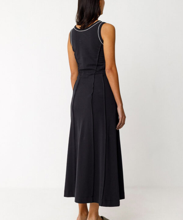 SKFK Vestido negro UXUE algodon scaled e1773323540960
