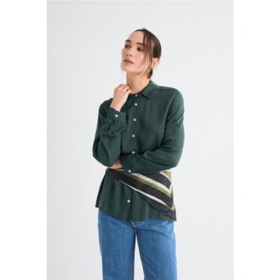 Camisa básica MUS & BOMBON Shiro cuello camisero verde