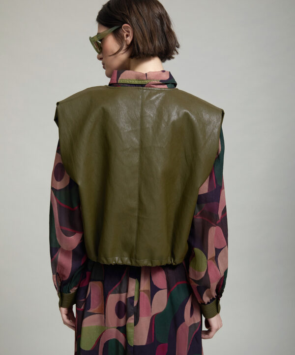 Skatie chaleco abotonado piel sintetica verde oliva skatie S05J60ELM 05